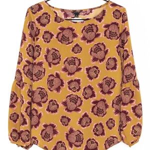 ANN TAYLOR Blouse, mustard, pink, burgundy, work attire, puff sleeve, boxy, art
